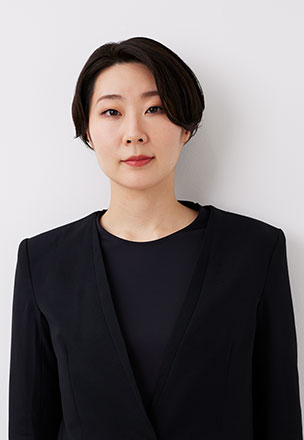 YURIKO SHIMIZU