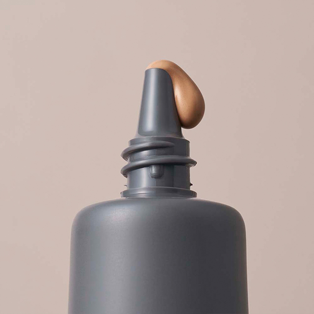BASE MAKEUP