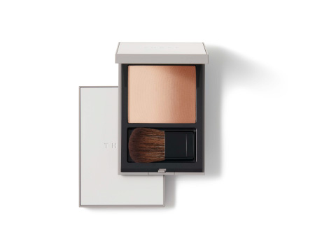 THREE ソーラーティンティドフローパウダー