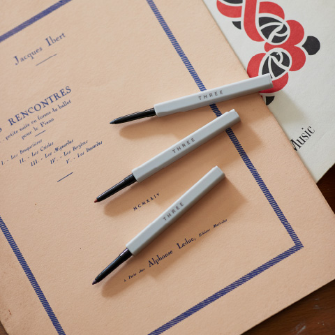 THREE ソニックインスピレーション アイライナー