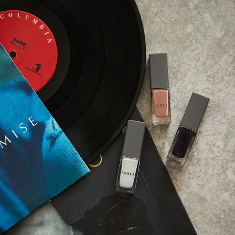 THREE ネイルポリッシュ