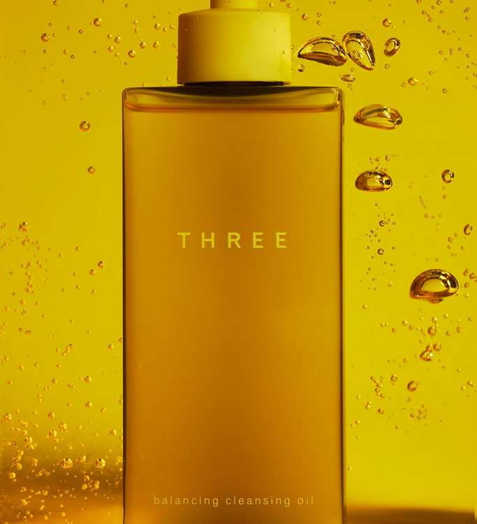 THREE BALANCING CLEANSING OIL N