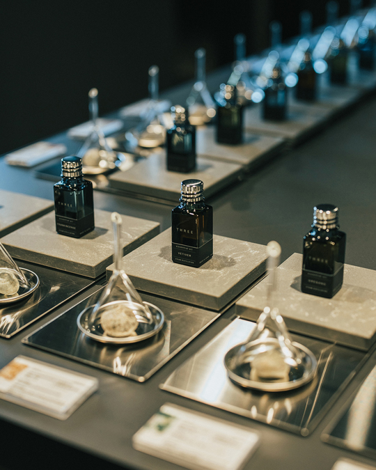 THREE Aroma Distillery 体験型コンテンツ