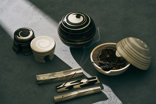 THREE オリジナル Monohanakoの陶器