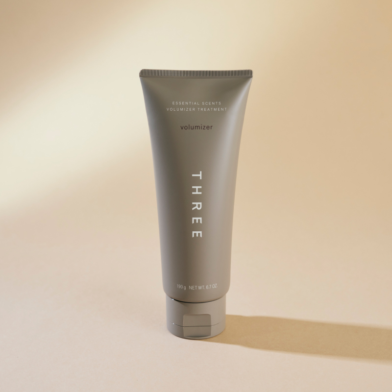 THREE 2025年下半期 ベストコスメ エッセンシャルセンツ ボリューマイザー トリートメント