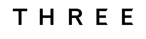 THREE ロゴ