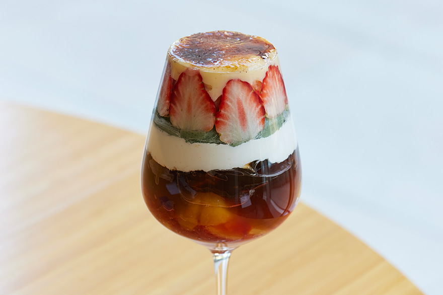 よもぎ葛とほうじ茶のブリュレパフェ（GF）