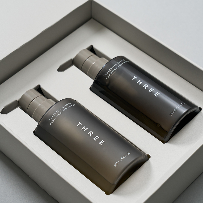 THREE エッセンシャルセンツ ボディリチュアル セット ショッピングバッグなし