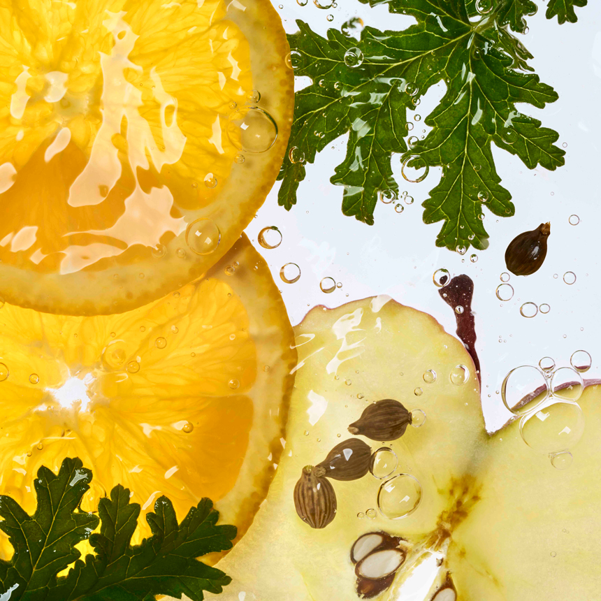 THREE バランシング クリア クリーミー ウォッシュ