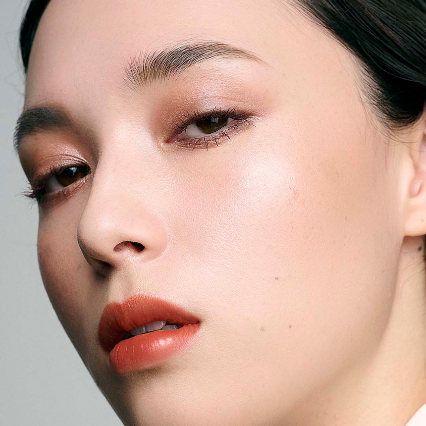 THREE ドリームオン アリューリング リップスティック 08 RED TEA