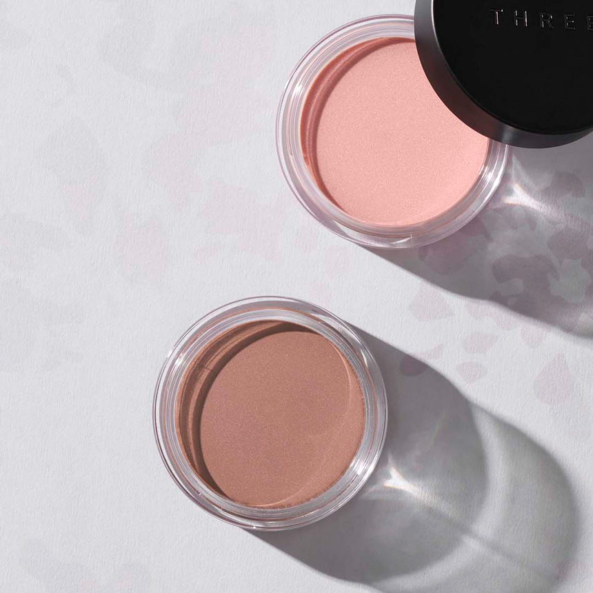 THREE グラムトーンカラーカスタード 09 GENTLE BLOOM