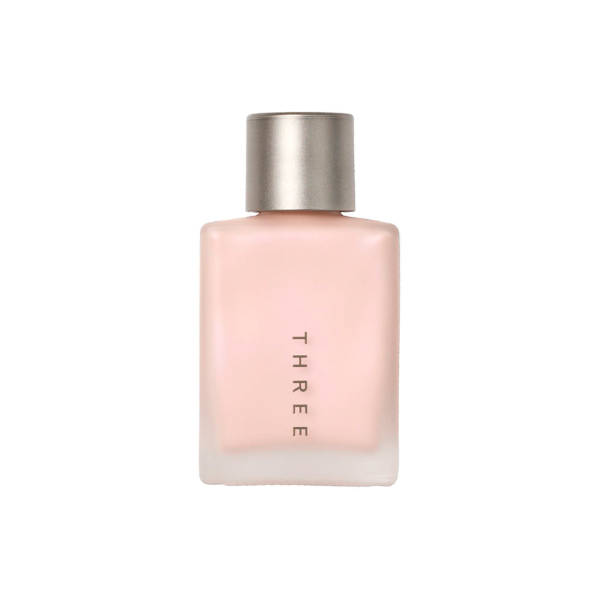 THREE クワイエットグロー X01 PETAL CLOUD【限定】